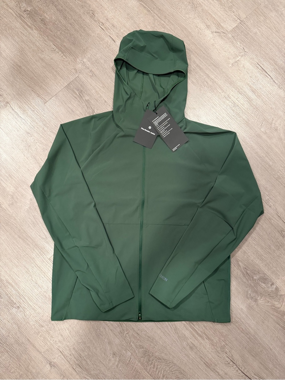 Lululemon Men’s Pace Breaker Jacket Green Grove - Size Medium
